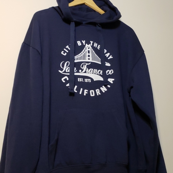 CITY WEAR TOP FOR MEN - Picture 1 of 15